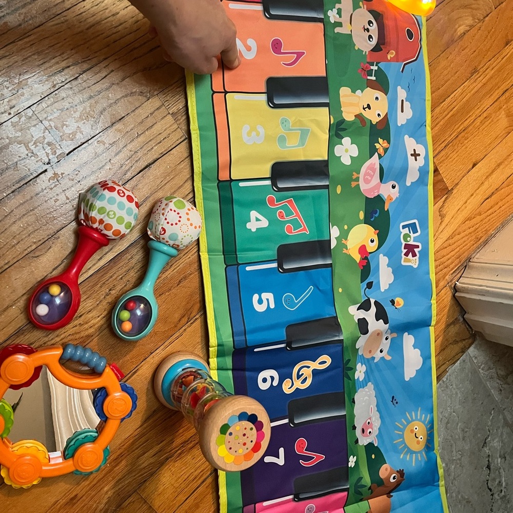 Colorful Musical Play Mat and Instruments Set - Picture 3 of 4